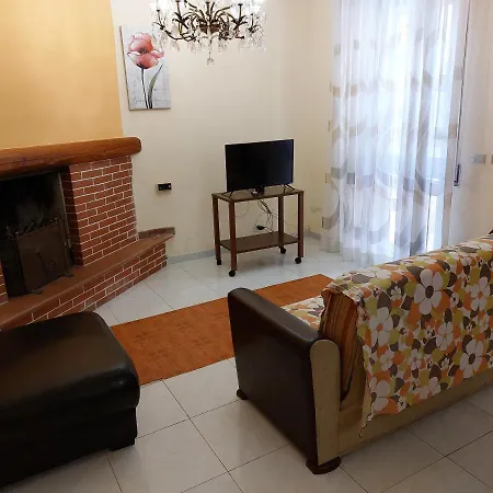 Residence Cuba Alloggi Per Turismo Fontane Bianche Exterior photo